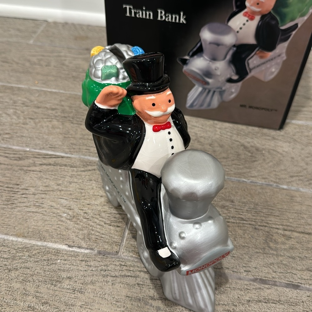 MR. MONOPOLY BANK Uncle Milburn Pennybag Monopoly Train Ceramic Hasbro 1998